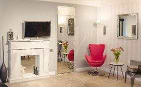 Charming Apartment In The Heart Of The City Near The Botanical Garden